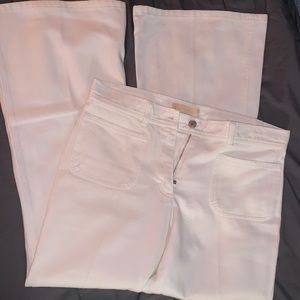 Michael Kors white jeans size 8 flare leg, like new